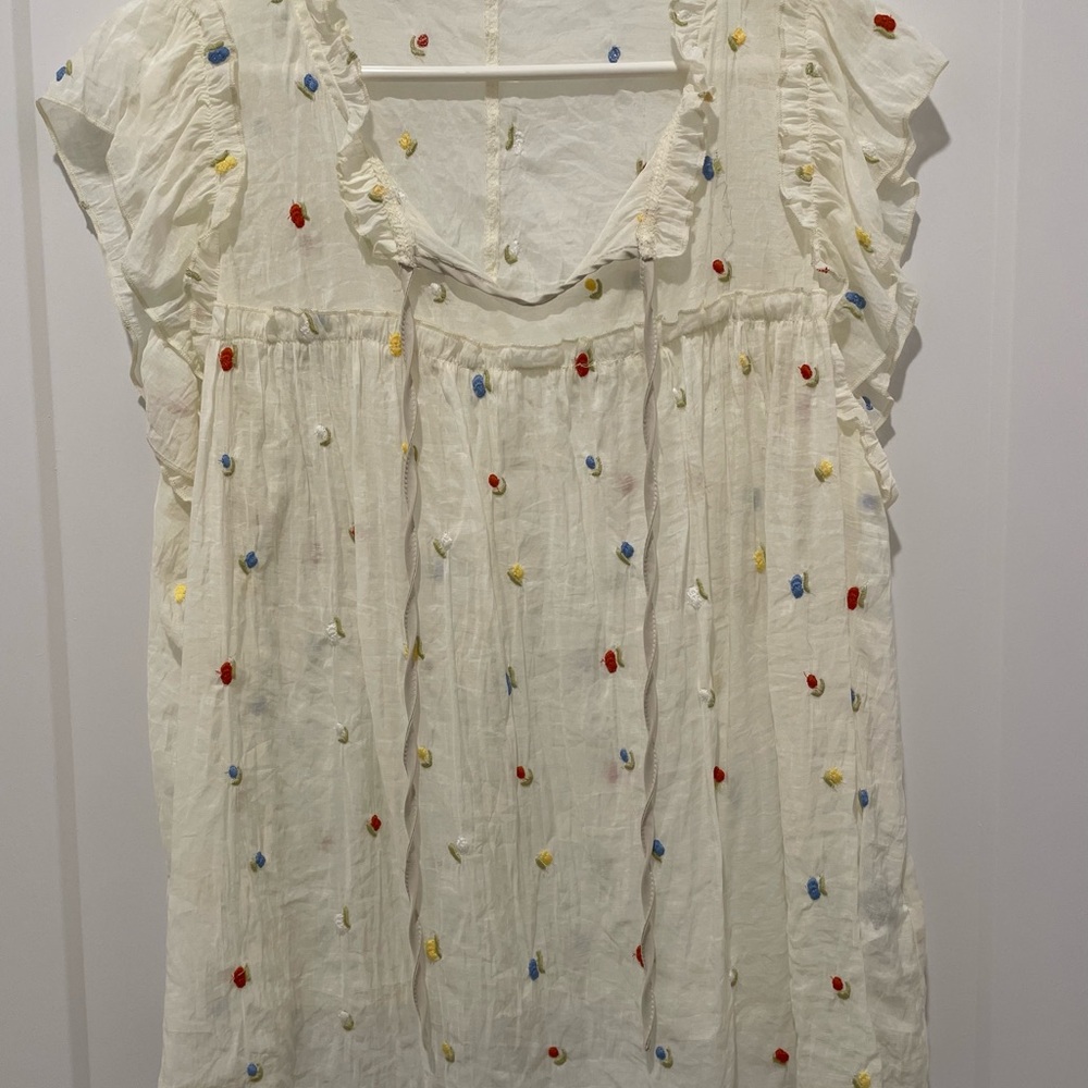 SHEIN Embroidered Cream Top with Multicolor Accents